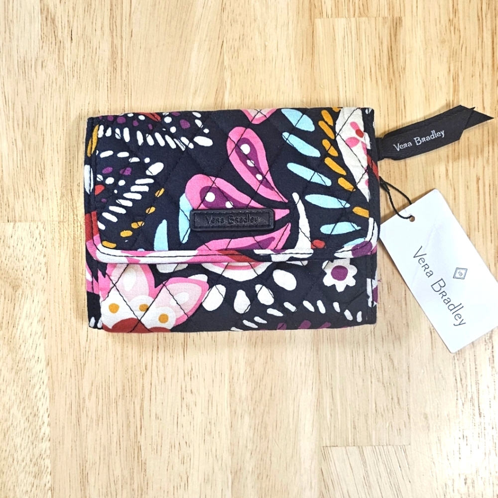 New✨️Vera Bradley Euro Wallet - Picture 8 of 8